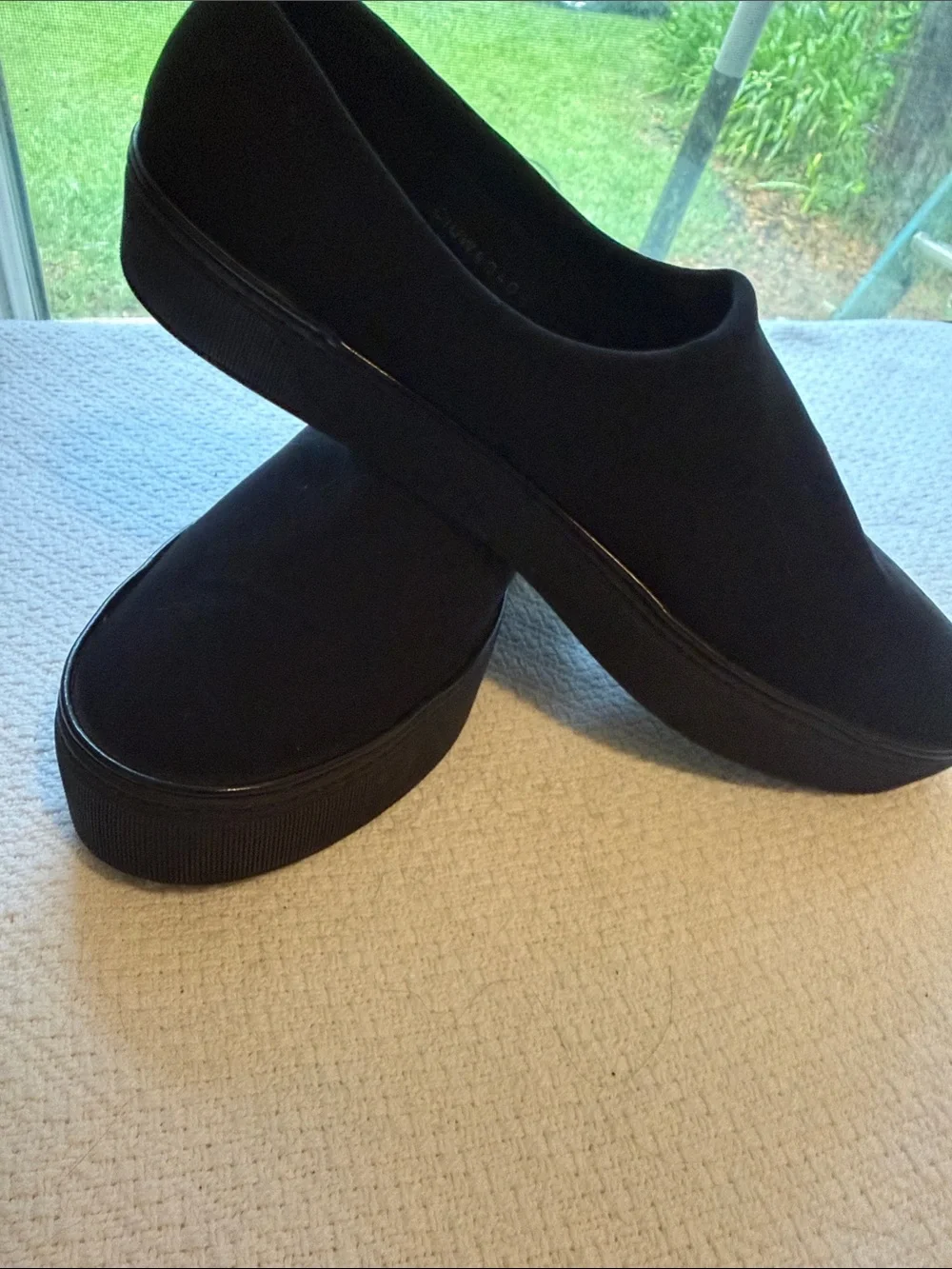 Stuart Weitzman Black Women's Slip-On Loafers size 8.5